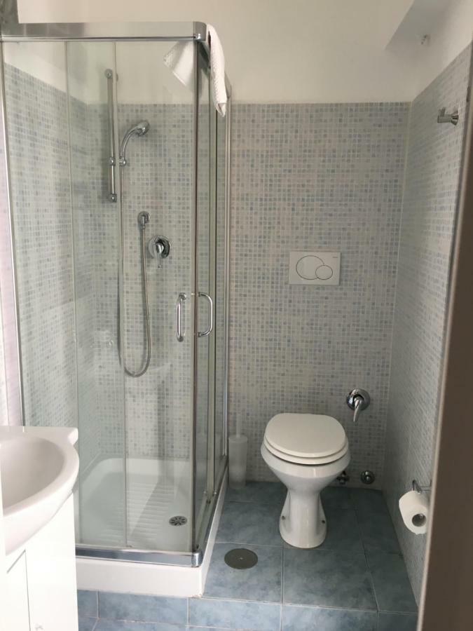 Interno 2 Rom